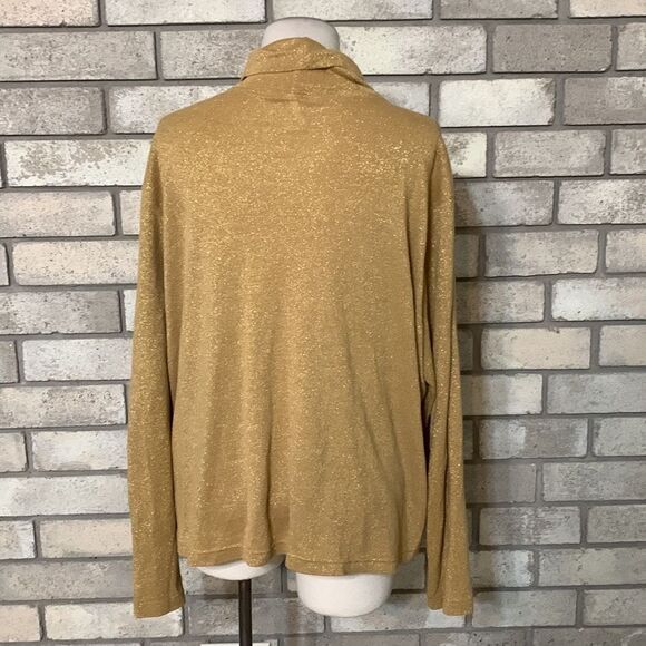 3for$20 glittery top size Xl runs smaller towards large - Picture 2 of 3